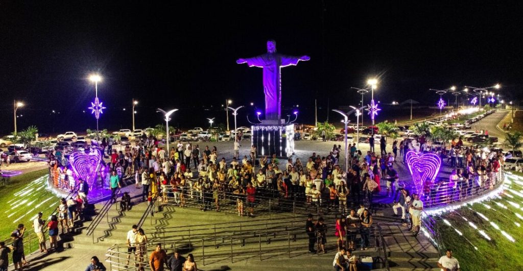 Persianas em Paranaíta