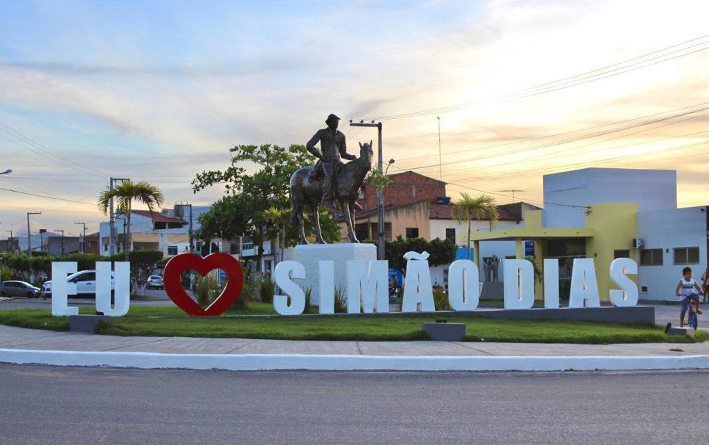 Persianas em Simão Dias